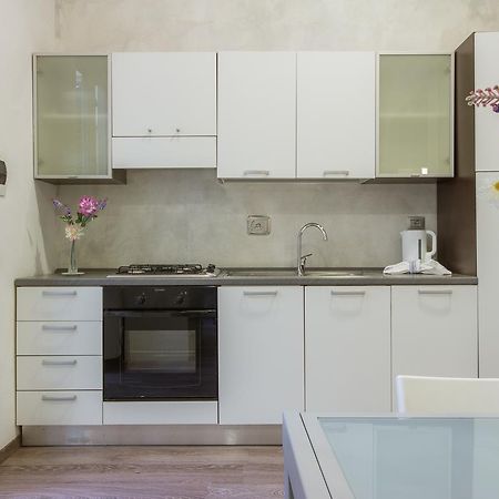 Piazza Pitti 2 Bedroom Florenz Exterior foto